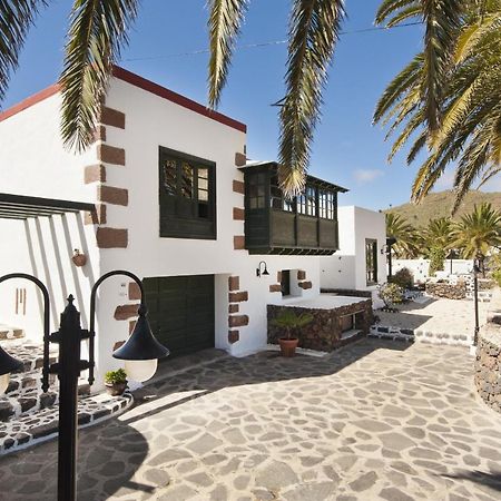Luxe Villa Haria Private Indoor Pool By PVL Exterior foto